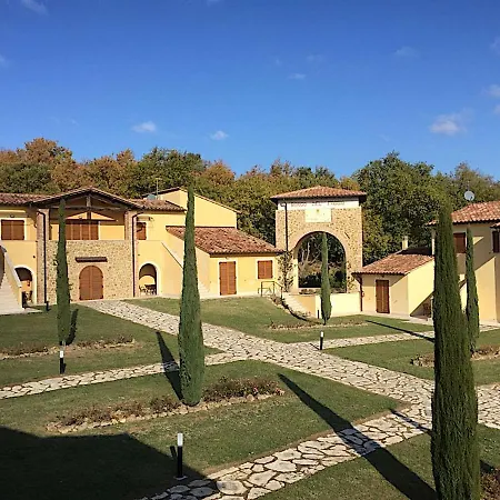 - La Vinaccia Montepulciano